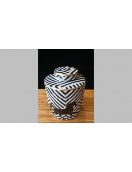 DP-0028 Decorative Vase (Medium)